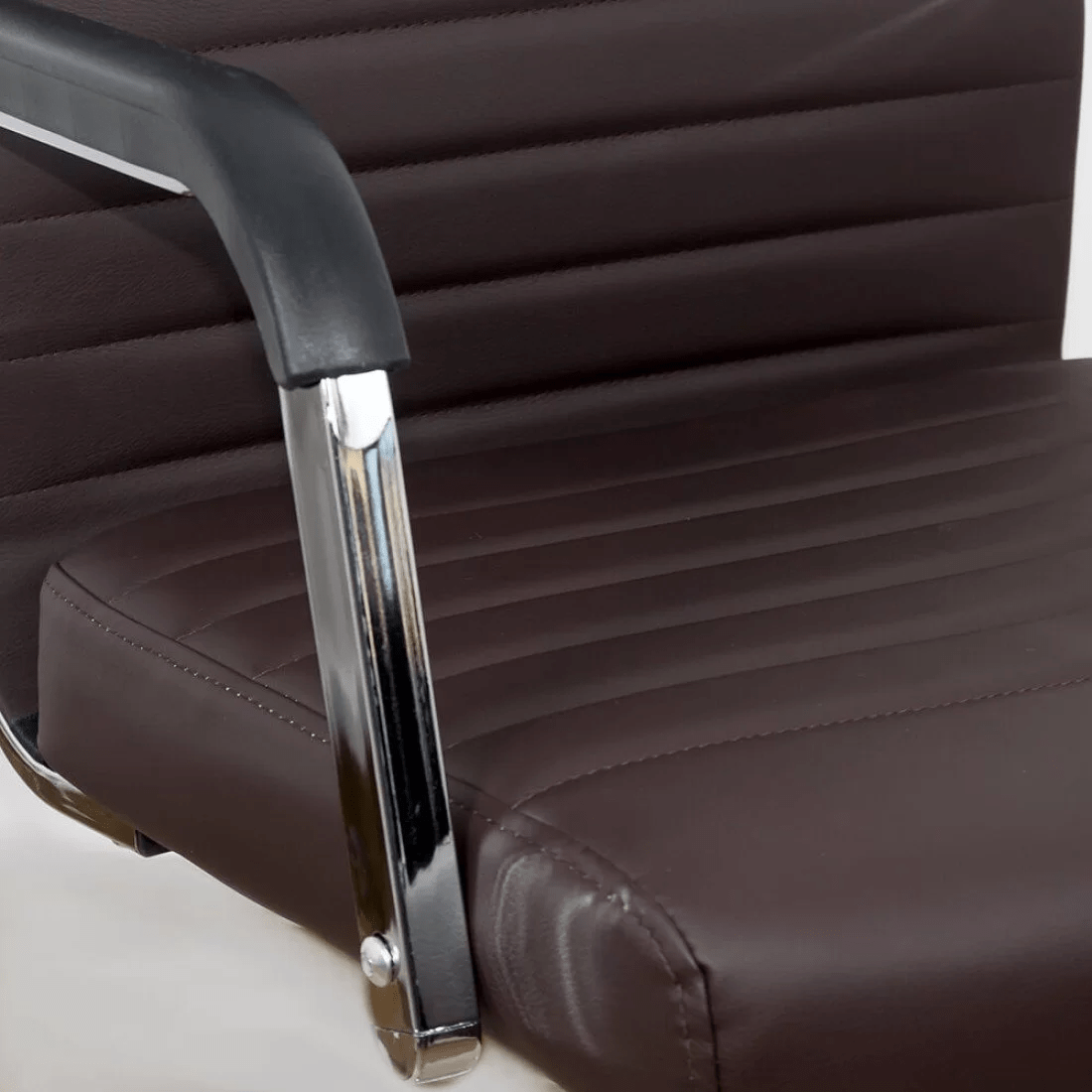 Scaun birou piele maro cusaturi orizontale OFF319 Cordial Max