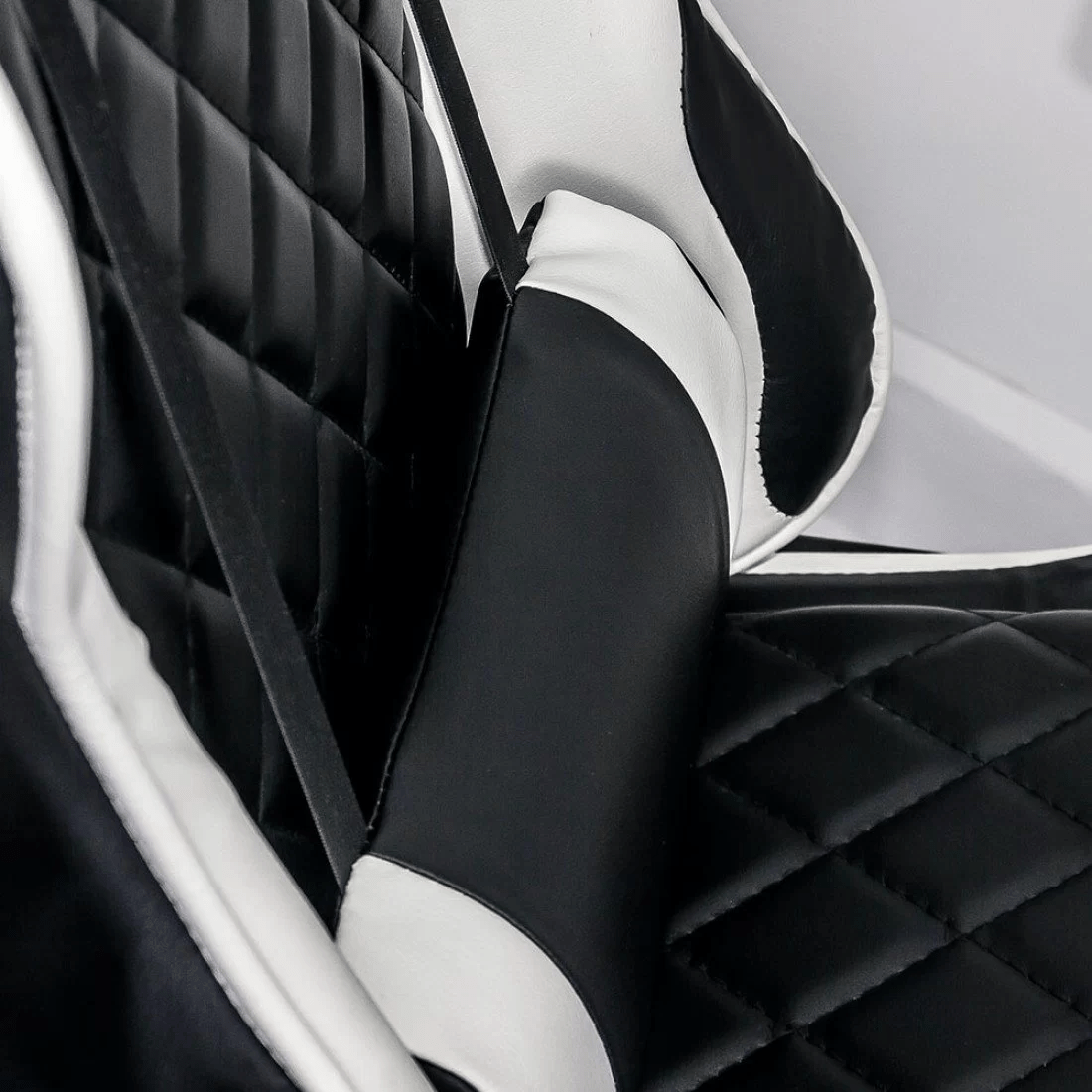 Scaun birou relaxare negru-alb piele 110 kg OFF307 Alfa King