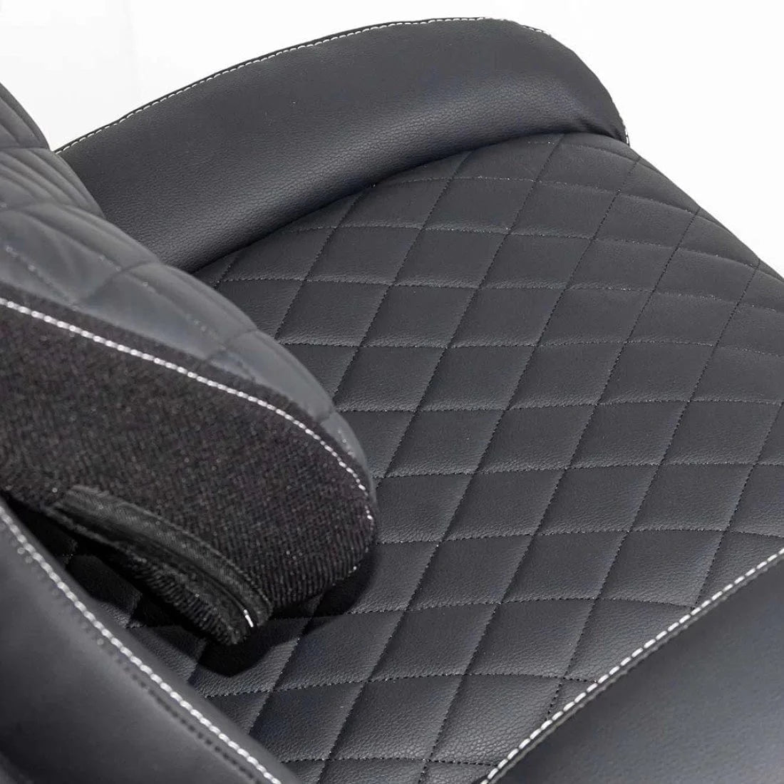 Scaun birou piele brate rabatabile reglaje lux OFF651 Onyx NEGRU