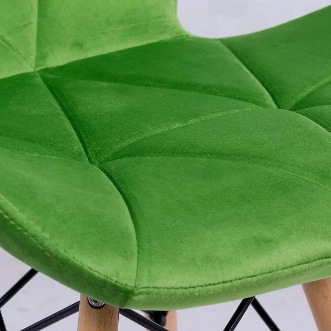 Scaun living catifea buretat cadru lemn fag BUC241V Flare