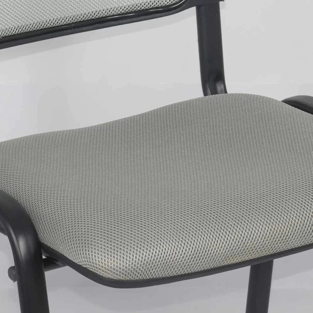 Scaun conferinta stofa sezut buretat cadru metalic fix HRC600 Aero Ace